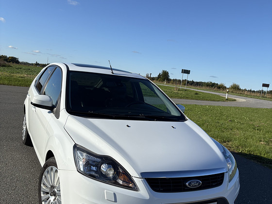 Ford Focus Titanium 2.0