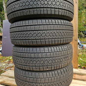 Pirelli ice zero asimmetrico 215 65 16 M+S extra load ламельная