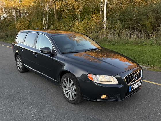 Volvo V70 2.0 120kw diisel automaat R5