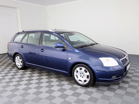 Toyota Avensis Linea Sol 2.0 108kW