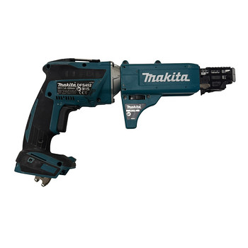 Akukruvikeeraja Makita DFS452- Akuta
