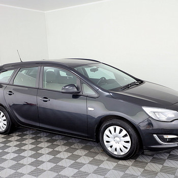 Opel Astra Elegance Facelift ATM 1.4 103kW