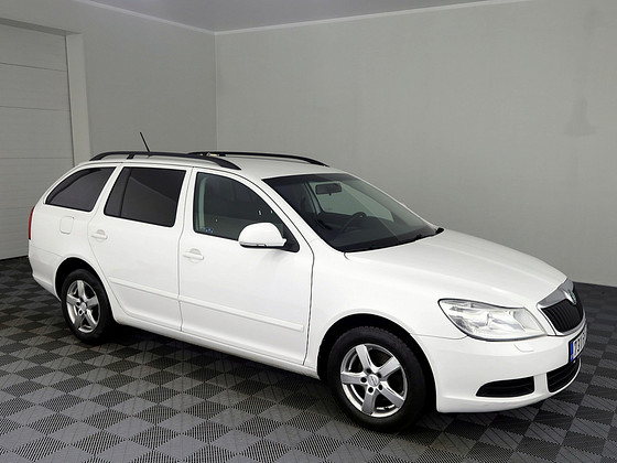 Skoda Octavia Comfortline Facelift ATM 1.6 TDI 77kW