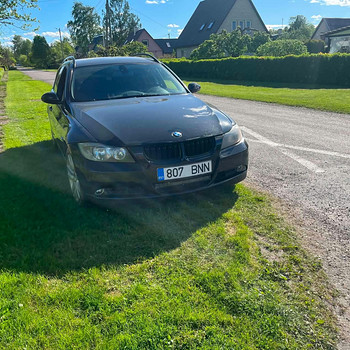 BMW 330