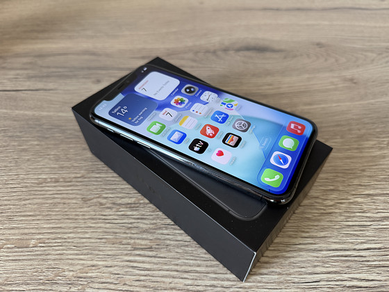 iPhone 11 Pro 64GB