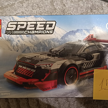 Lego 76921