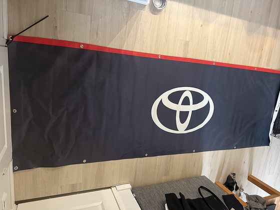 Настенный баннер Toyota