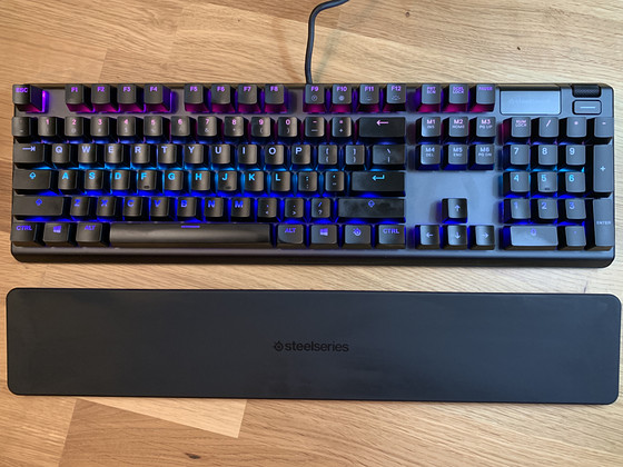 Steelseries Apex 5 mänguri mehaaniline klaviatuur