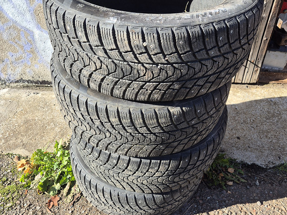 215/55 R17