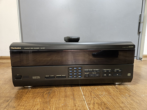 Technics SL-MC7 CD-чейнджер на 110+1 дисков