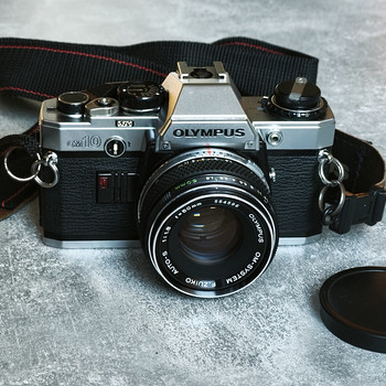 Olympus OM10