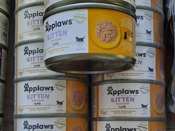В упаковке натуральный консервир. корм Applaws для котят
