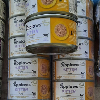 В упаковке натуральный консервир. корм Applaws для котят