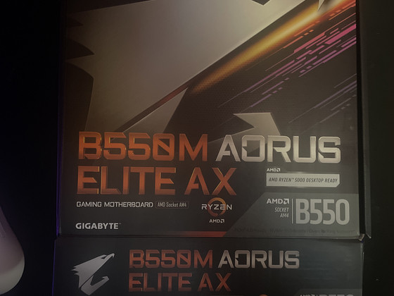 Материнская плата GIGABYTE AORUS B550M ELITE AX WiFi mATX AM4 DDR4