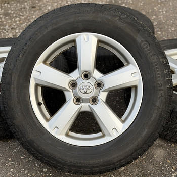 17" оригинальные диски Toyota Rav4 5x114,3 + 235/65/17 m+s