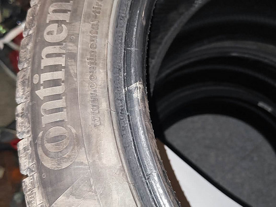 CONTINENTAL Autorehvide komplekt 245/45 R 18 MS