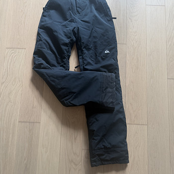 Laste talvepüksid / suusapüksid QUIKSILVER 14 a. 164–172 cm