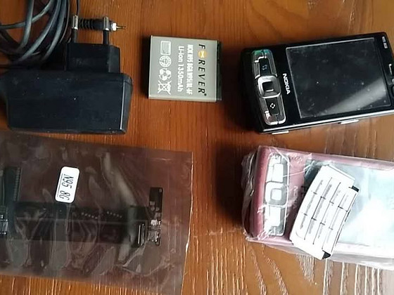 Nokia 95 8 г