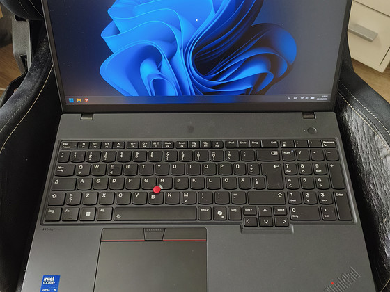 Lenovo Thinkpad T16 gen 4 | Ultra 5 226V | 16 ГБ RAM | 512 ГБ