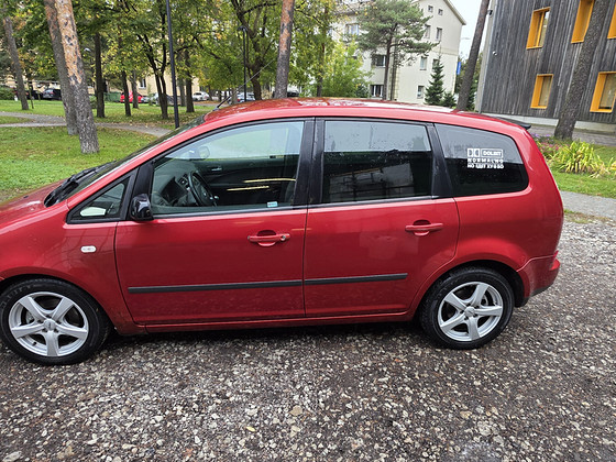Ford Focus C-MAX 1.8 бензин