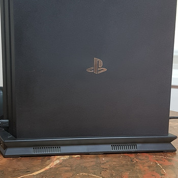 Продам PS4