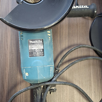 Nurklihvija Makita GA9020S 230mm 2021