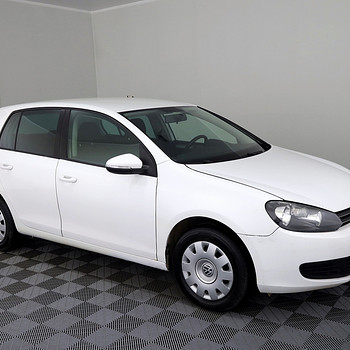 Volkswagen Golf Comfortline 1.6 TDI 77kW