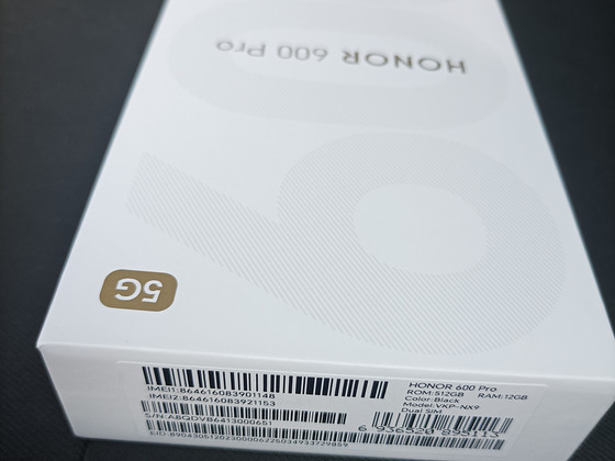 Продам НОВЫЙ HONOR 600 Pro 5G 12/512GB