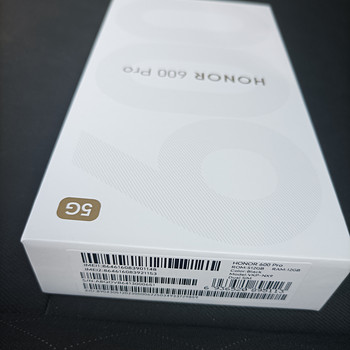 Продам НОВЫЙ HONOR 600 Pro 5G 12/512GB