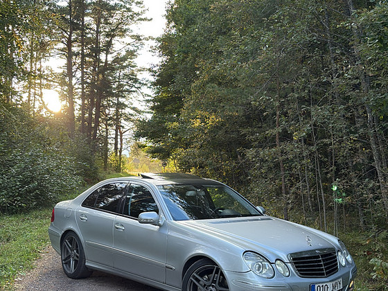 Vahetus Mercedes-Benz w211