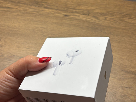 Наушники AirPods Pro 2