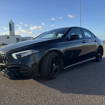 Mercedes-Benz A 180