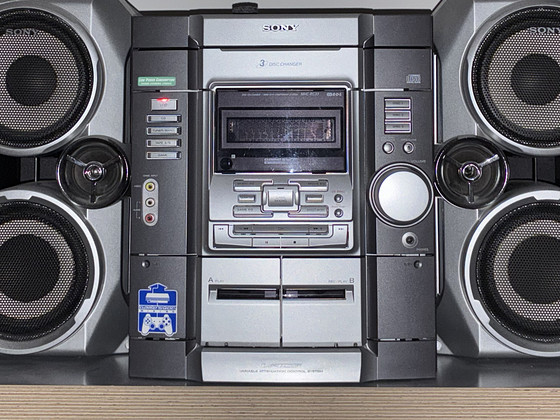 Музыкальный центр Sony