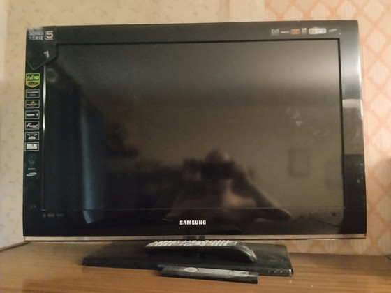 Телевизор Samsung