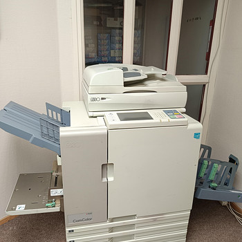 Multifunktsionaalne printer Riso ComColor 7050 varuosadeks