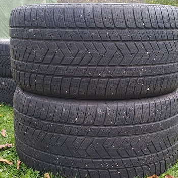 M+S 305 35 21, Pirelli Scorpion Winter, 109V, 4022, 5-6mm