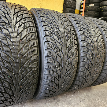 205 55 R 16 Nokian Hakkapeliitta R2