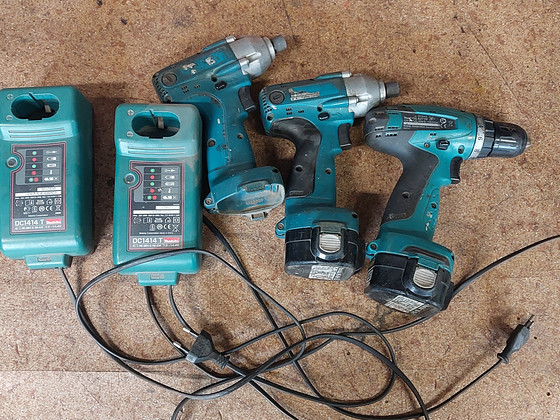 Аккумуляторные дрели Makita