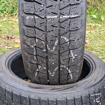 M+S 215 50 17, Bridgestone Blizzak WS80, 95H, 7 мм