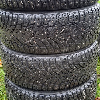 Naastrehvid 205 55 16, Nokian Hakkapeliitta 9, 94T, 6-7mm