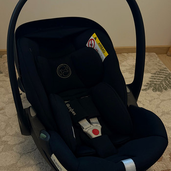 Cybex Cloud G i-Size Moon Black