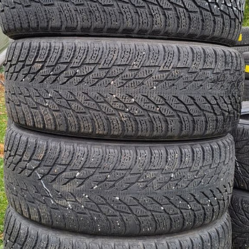 M+S 205 55 16, Nokian Hakkapeliitta R3, 94R, 5-6mm