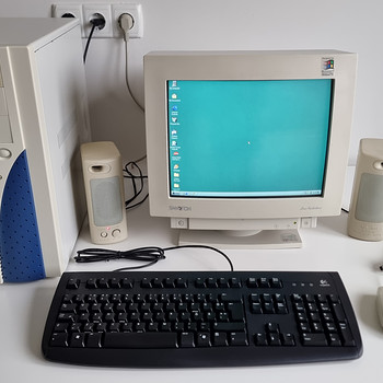 RETRO Windows 98 Lauaarvuti KOMPLEKT