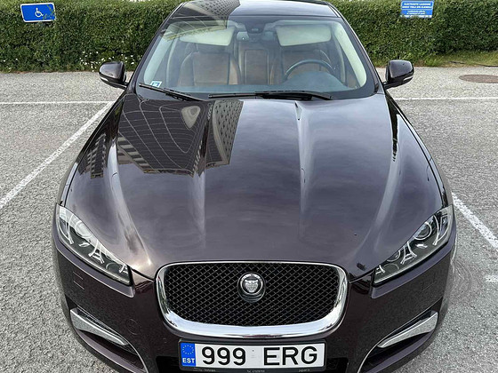 Jaguar XF portfolio