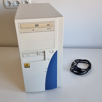 RETRO Windows 98 Lauaarvuti + GTA 1 ja 2