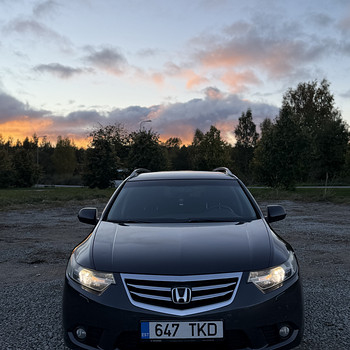 Honda accord 2.0 2013