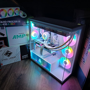 Ryzen 7 9800x3d / RX 9070 XT / 2TB M.2 / DDR5 / AIO / WIN 11
