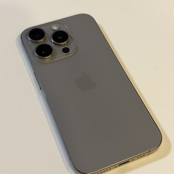 Apple iPhone 15 Pro, 128 ГБ, титан, аккумулятор 91%!