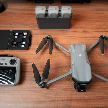 Дрон DJI Air 3 Fly More Combo + ND-фильтры DJI