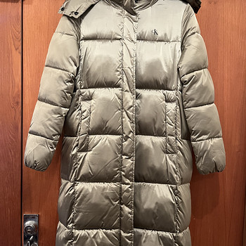 Calvin Klein talvemantel s. XS